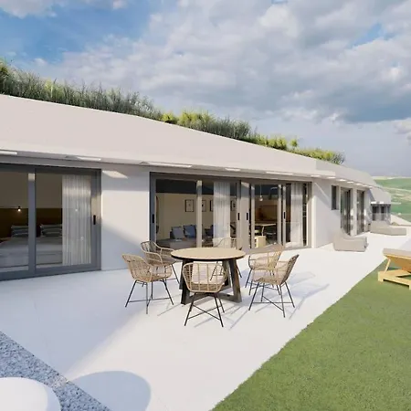 Luxury Theros I With Private Pool *